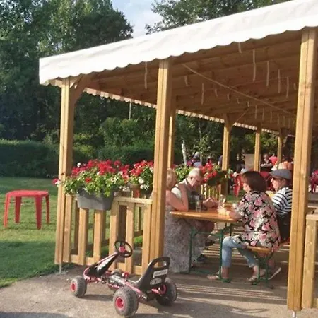 4 Bdrm - Terrace - 8 Guests * Auxi-le-Chateau